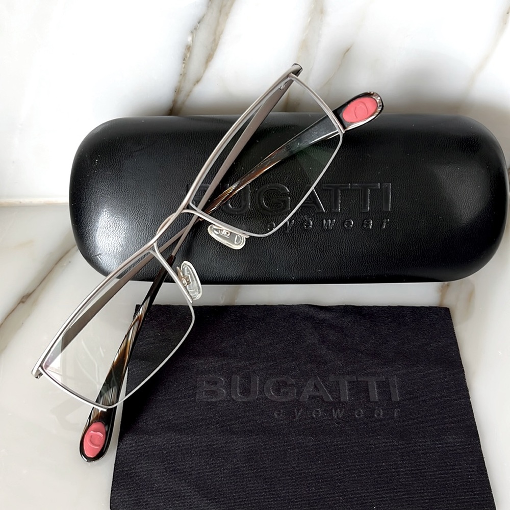 Eyewear